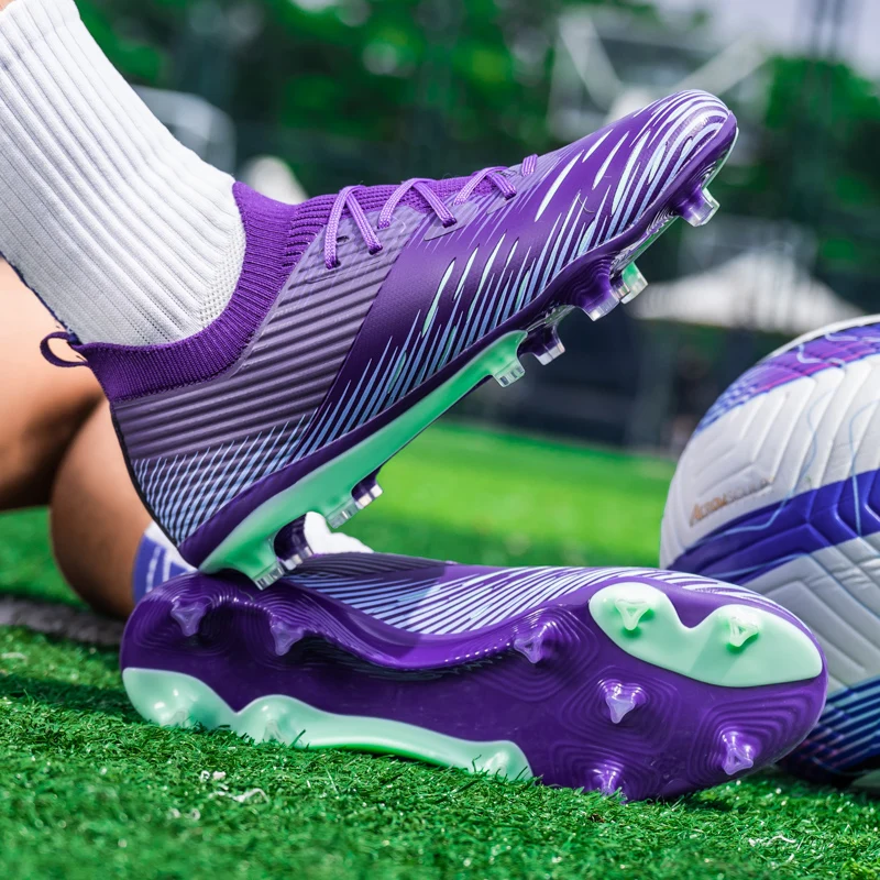 Football Boots Men's Football Boots Professional Football Boots High Top Spikes Suitable for girls training trainers