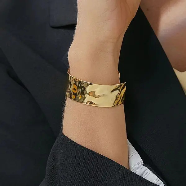 

WT-B647 WKT 2025 НОВИНКА: Женские ювелирные изделия из желтой латуни с позолотой 18K, роскошный регулируемый крупный дизайн