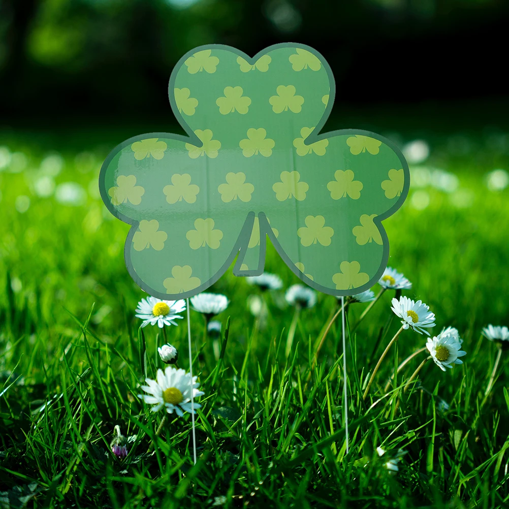 

4Pcs Festival Yard Stakes St Patrick's Day Outdoor Decorations Garden Lawn Sign Stake for Holiday Decor Festival Yard Signs