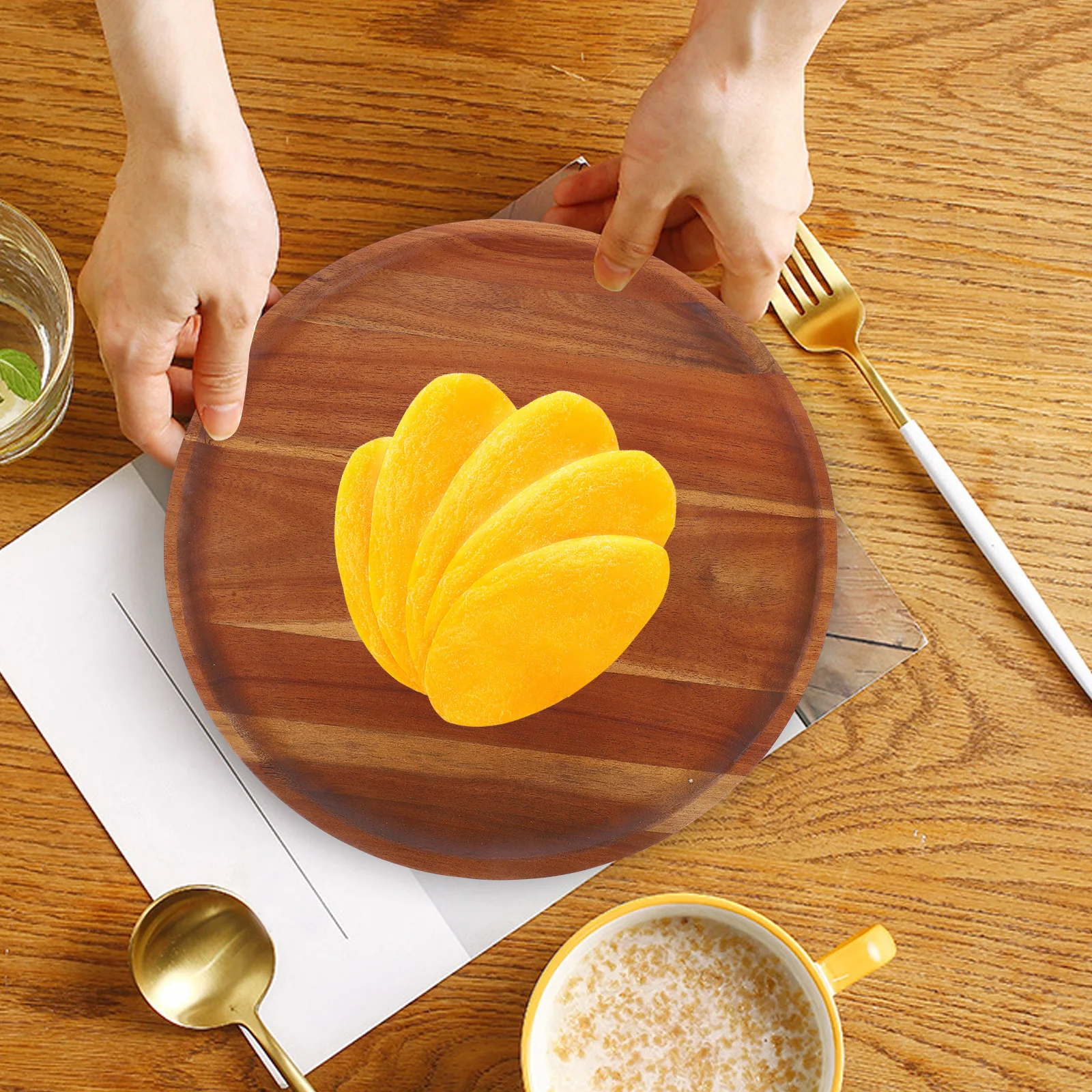 

Round Solid Wooden Serving Tray Rustic Food Tea Tray Multipurpose Fruit Snack Plate for Bedroom Living Room Cafe