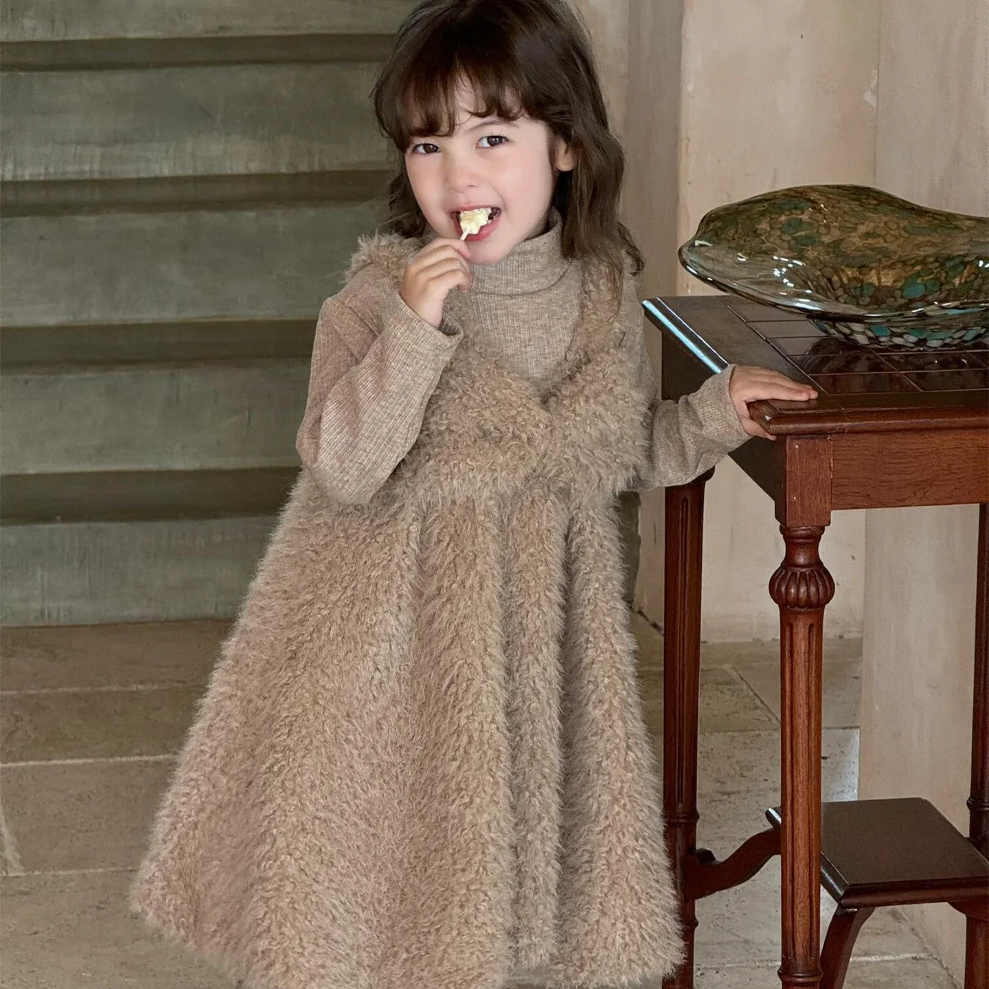 Girls Brown Dress 2024 Winter New Girls Skirt Bow Can Wool Princess Dress Simple Casual Fashion Skirt Korean Simple Style