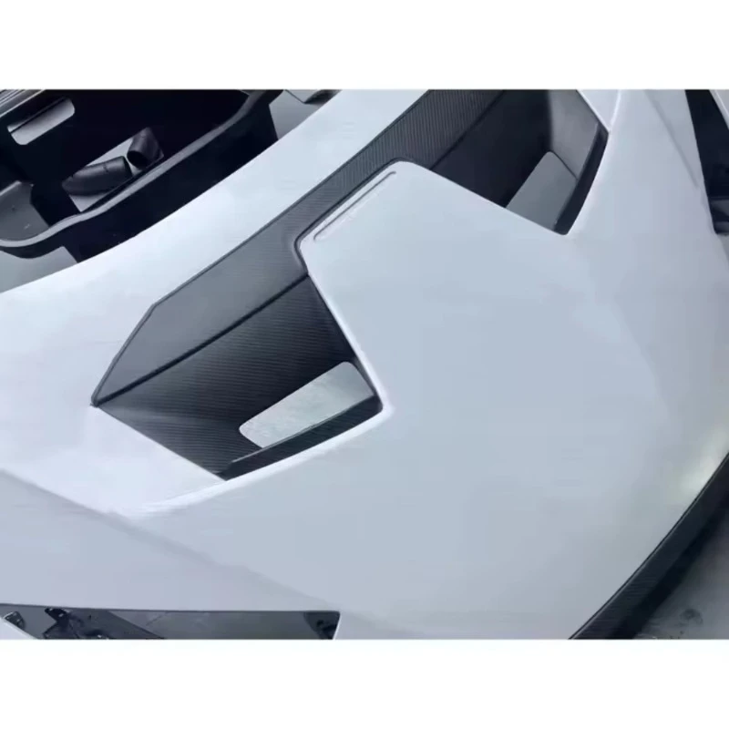 

High Quality OEM Style Dry Carbon Fiber Front Hood Trim Suitable for Huracan STO Installation