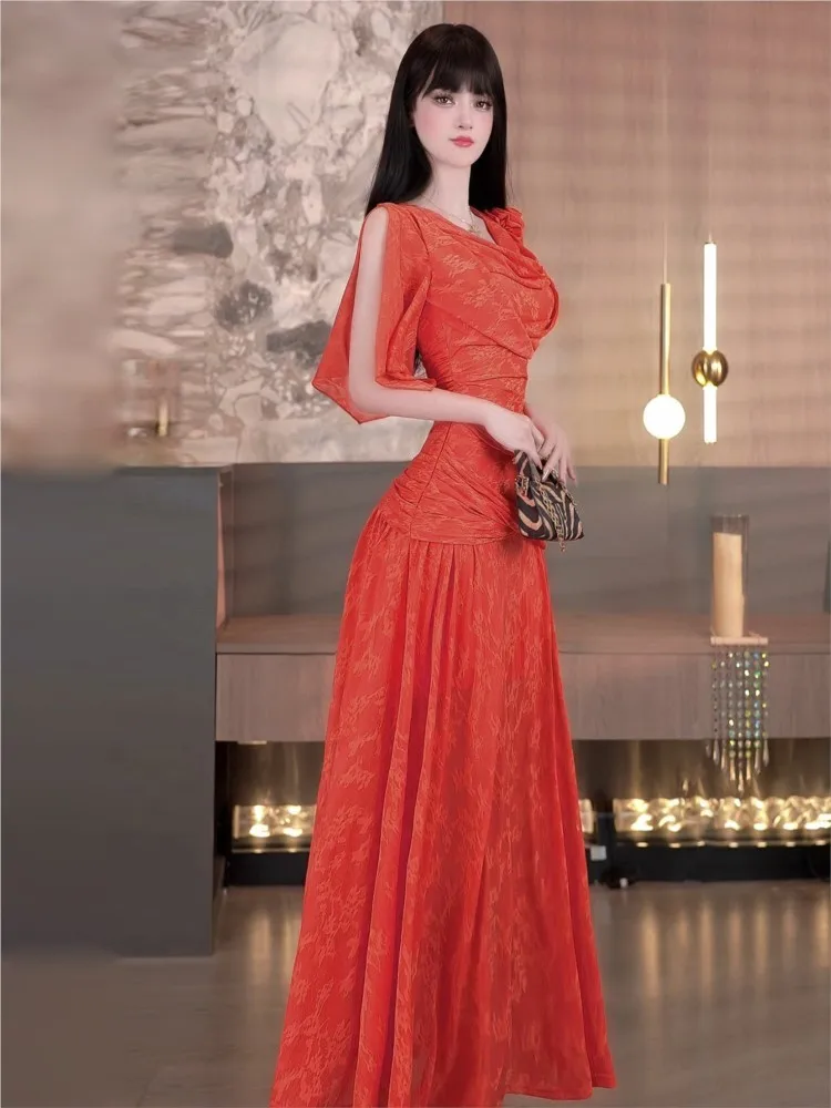 A new trendy design set with swing neck high-waisted wide-hem long two-piece dress