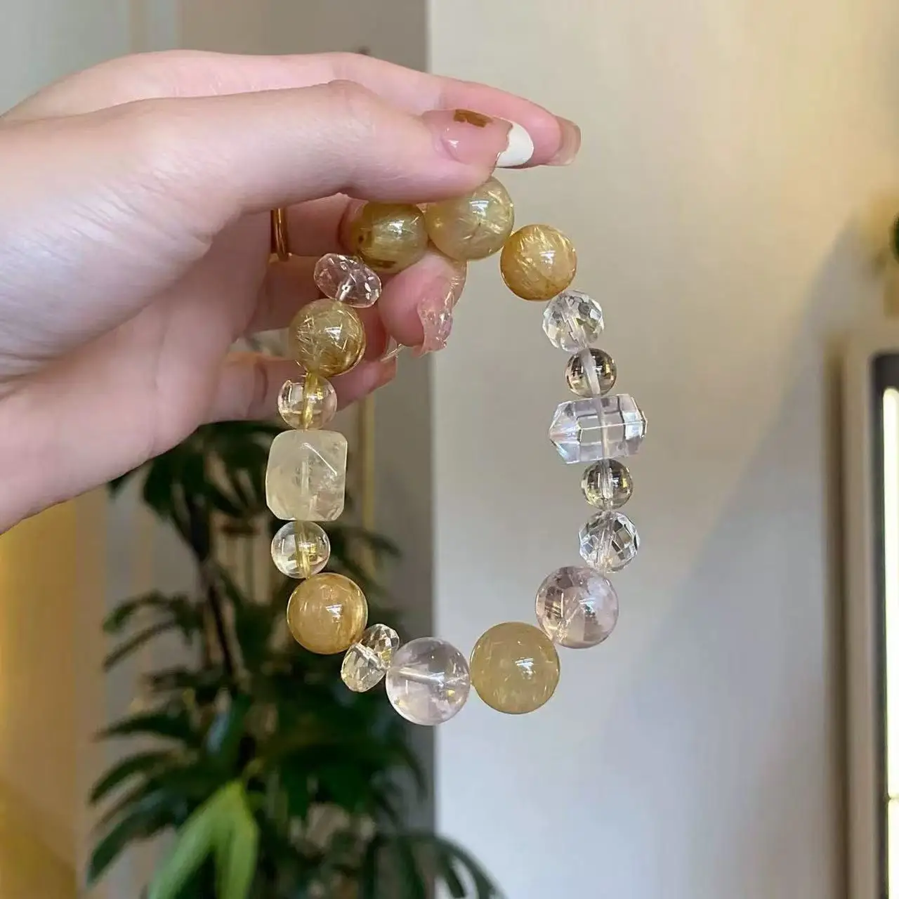 

Natural Golden Hair Crystal Multi-treasure Bracelet,Unisex Lucky Bracelet Light Luxury Versatile Niche Design