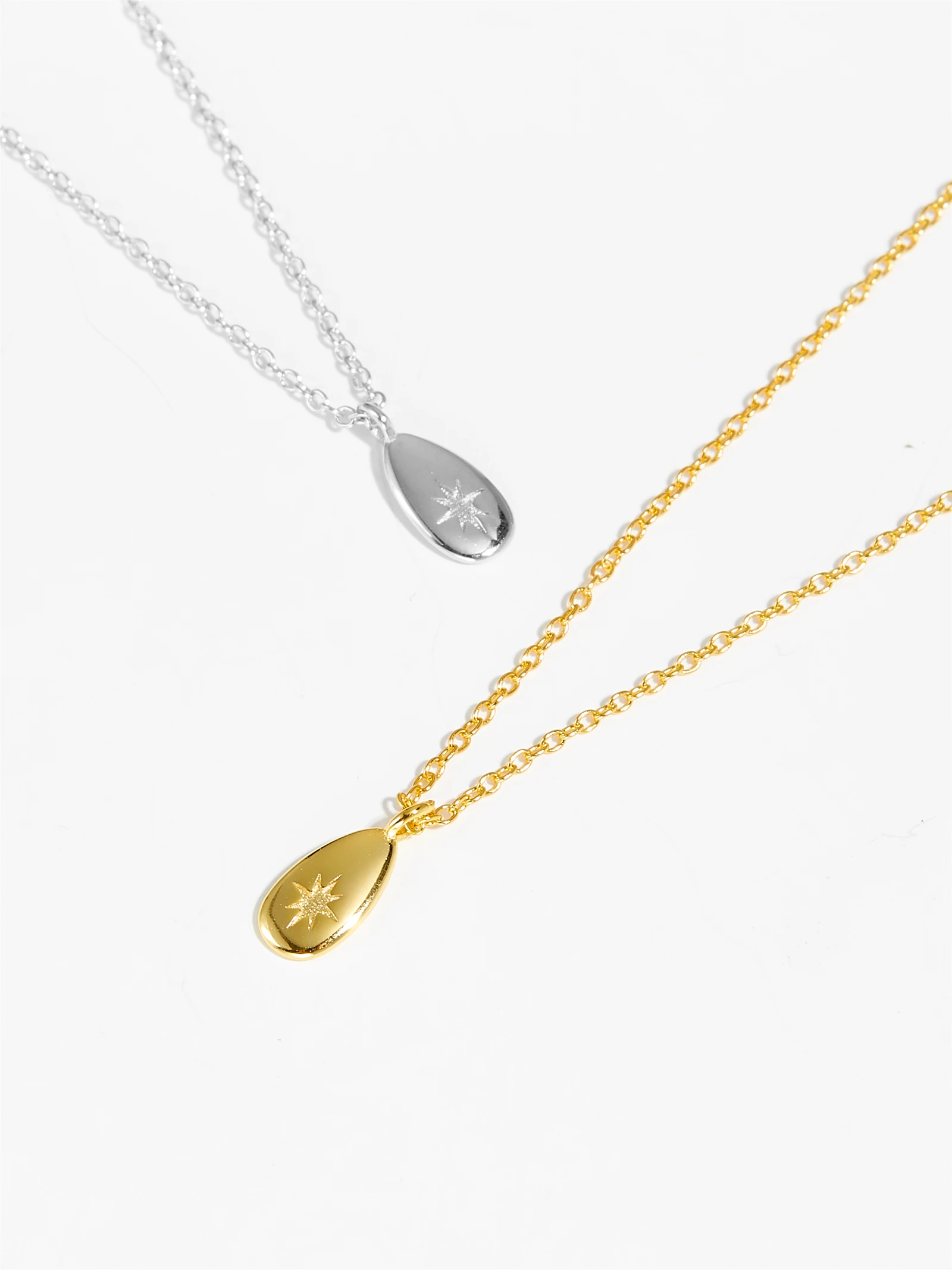 ANDYWEN New 925 Sterling Silver Gold Ovals Star CZ Pendant Tiny Charm Long Chain Necklace 2021 Biżuteria ślubna dla kobiet Prezent — zdjęcie 2