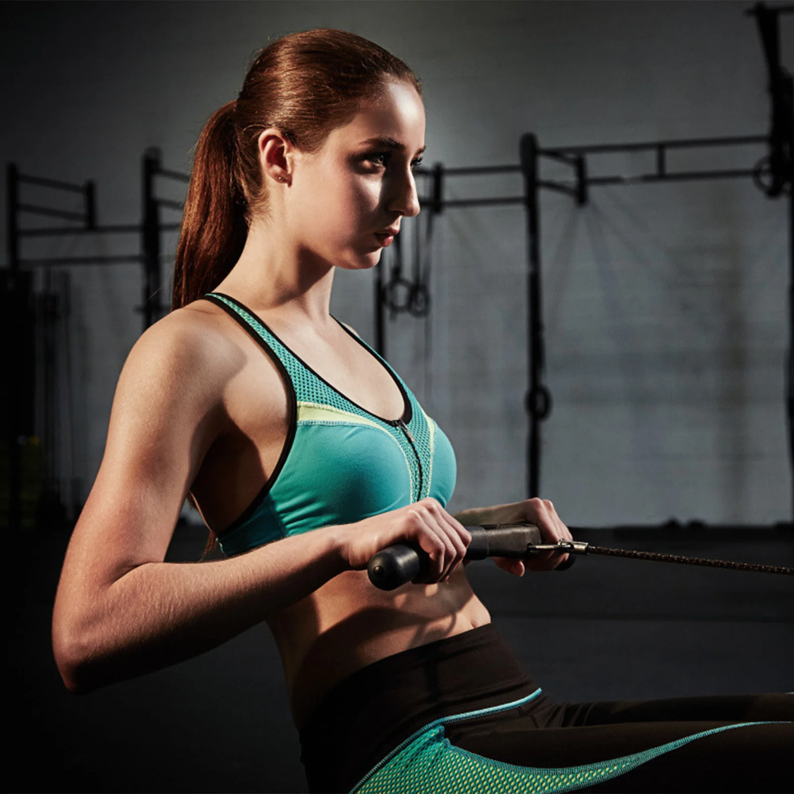 

1Pcs Lightweight Portable Muscle Tension Bar for ABS Back Shoulders Exercising Pull Rod Bicep Pull Bar Integrated Fitness Tool