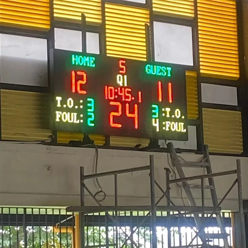 لوحة نتائج كرة السلة |   لوحة النتائج الرقمية للملعب وعرض التوقيت