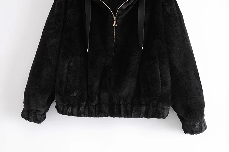 Causal Women Black Faux Fur Coats 2023 Fashion Ladies Zipper Jackets Streetwear Female Thick Hooded OuterCoat Chic Girl Coat