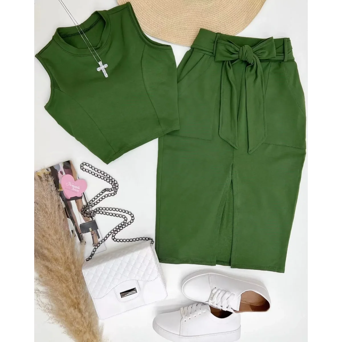 

Женский комплект с юбкой, комплекты из двух предметов, облегающие укороченные топы без рукавов с круглым вырезом, юбки средней длины, комплекты платьев со шнуровкой и высокой талией