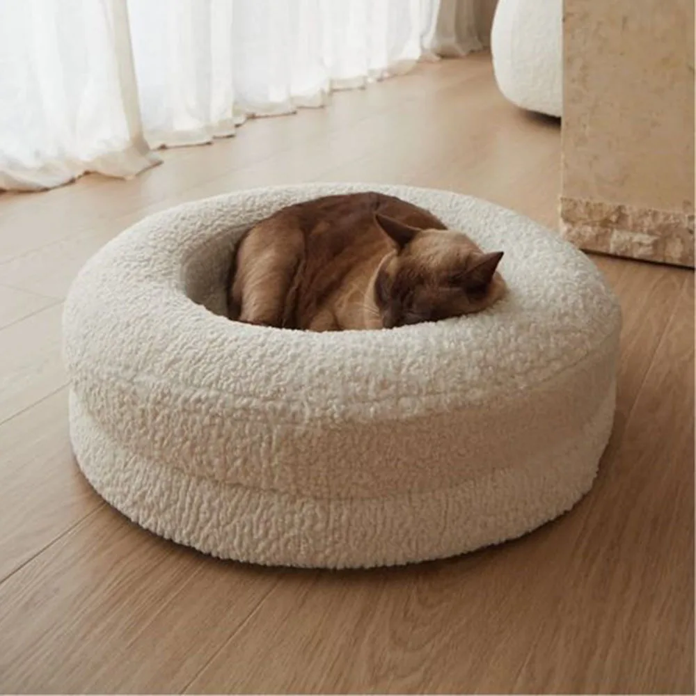 Pet round plush nest bed, suitable for cats and dogs, thickened to keep warm, removable and washable, suitable for winter use