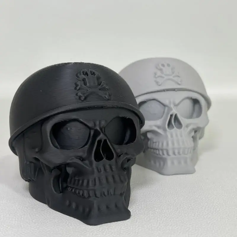 M76E Anhängerkupplungskugel-Abdeckung mit Totenkopf-Motiv für dekorative Heckgestaltung und leichte Abnutzung – Detail 10