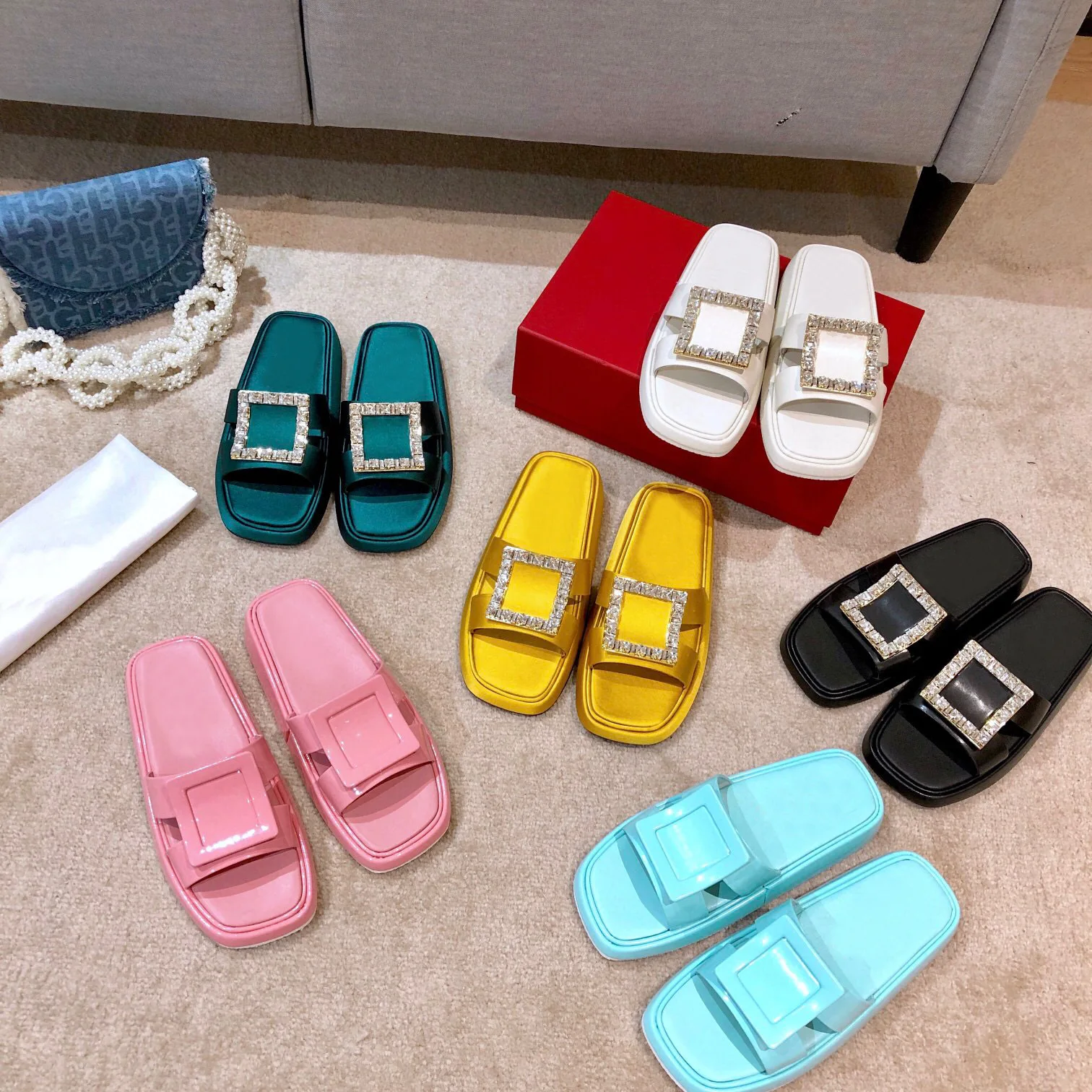 

Square Rhinestone Women Slippers Solid Color Open Toe Sandals Slik Chaussures Femme Thick Heel Slip On Casual Zapatillas Mujer