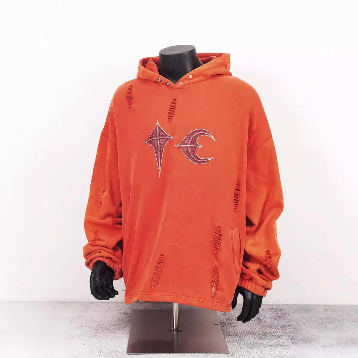 

Thug Club 2026 New Arrival American Vintage Washed Star & Moon Patch Oversized Hoodie