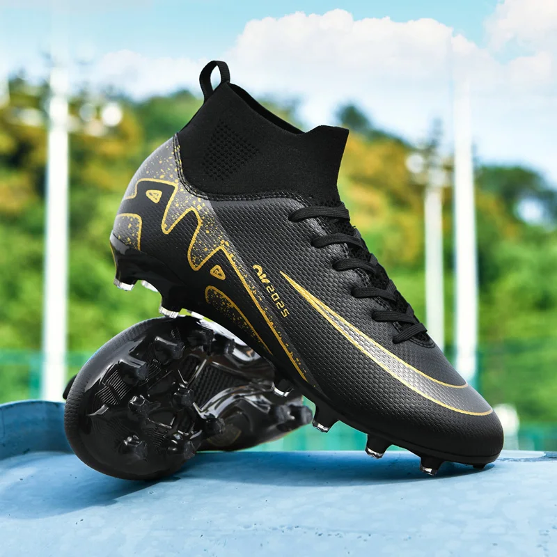 Men Hight-quality Soccer Shoes Society Professional Top Quality Non-Slip Kids Football Field Boots Sneakers Chuteiras De Campo