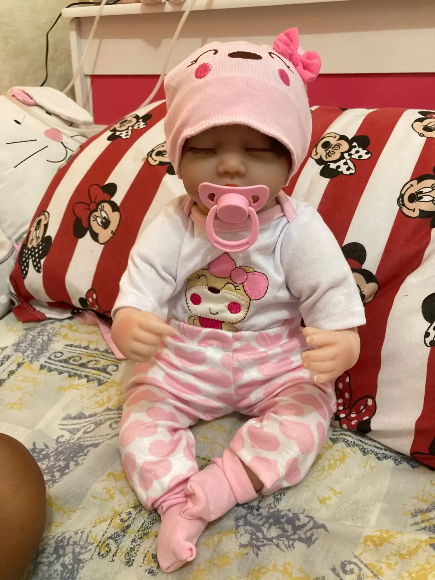 55cm Reborn Doll Soft Silicone Reborn Close Eye Real Looking Baby Dolls Toys for Gift As Children Playmate Doll Popupar Reborn