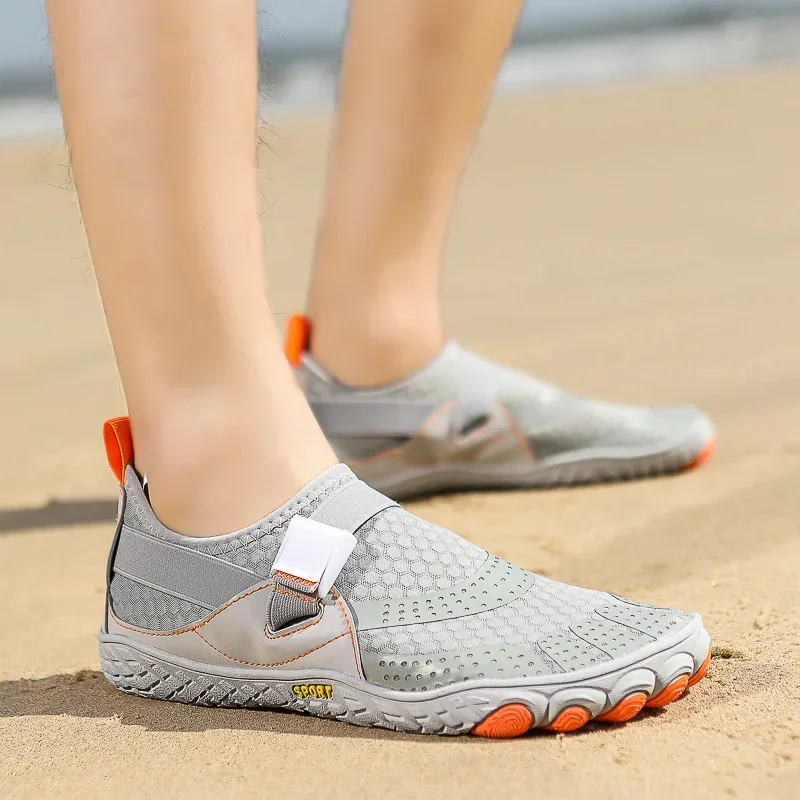 2024 Sneaker wanita cepat kering pria wanita sneakers Air sepatu tanpa alas kaki sepatu Snorkeling sepatu pantai sandals36-48 pria