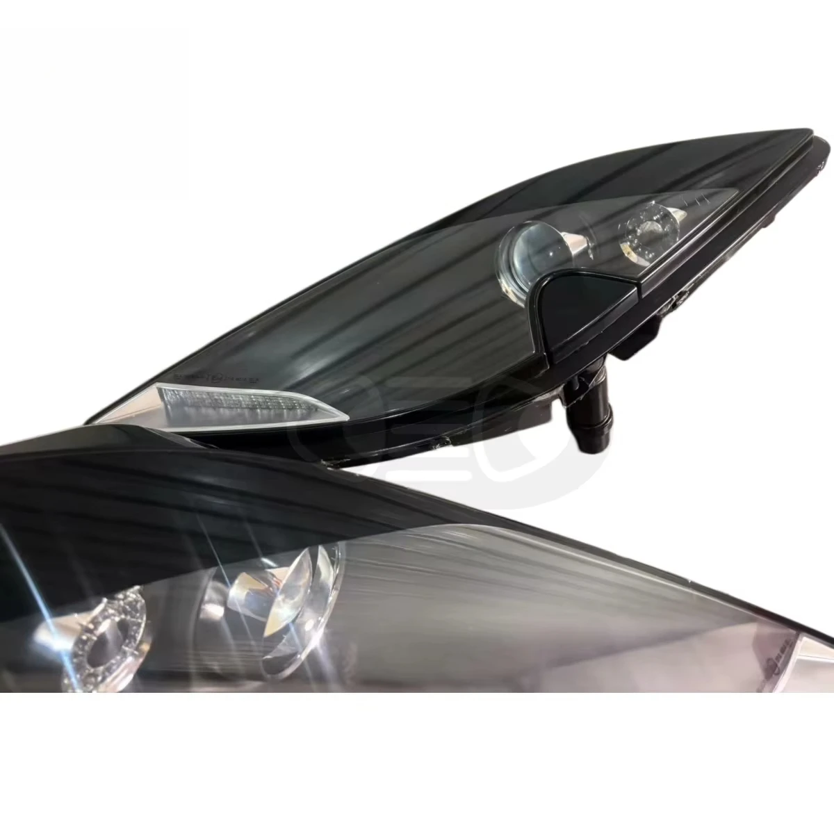 TUZHIHAO Lotus Evora Headlight Assembly Original Factory Dismantled Part Excellent Condition Clear Lens Free Scratches
