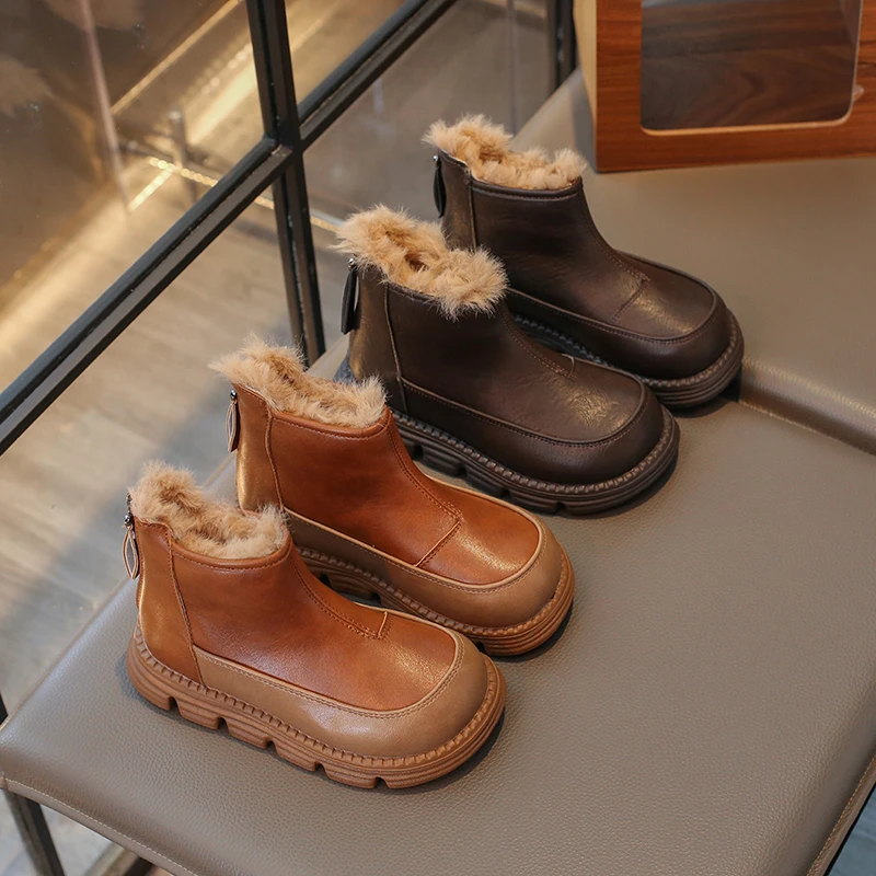 Kids Leather Boots Round Toes Soft Bottom Children Short Boots Versatile 2026 Winter Newboys Girls Casual Boots Back Zipper