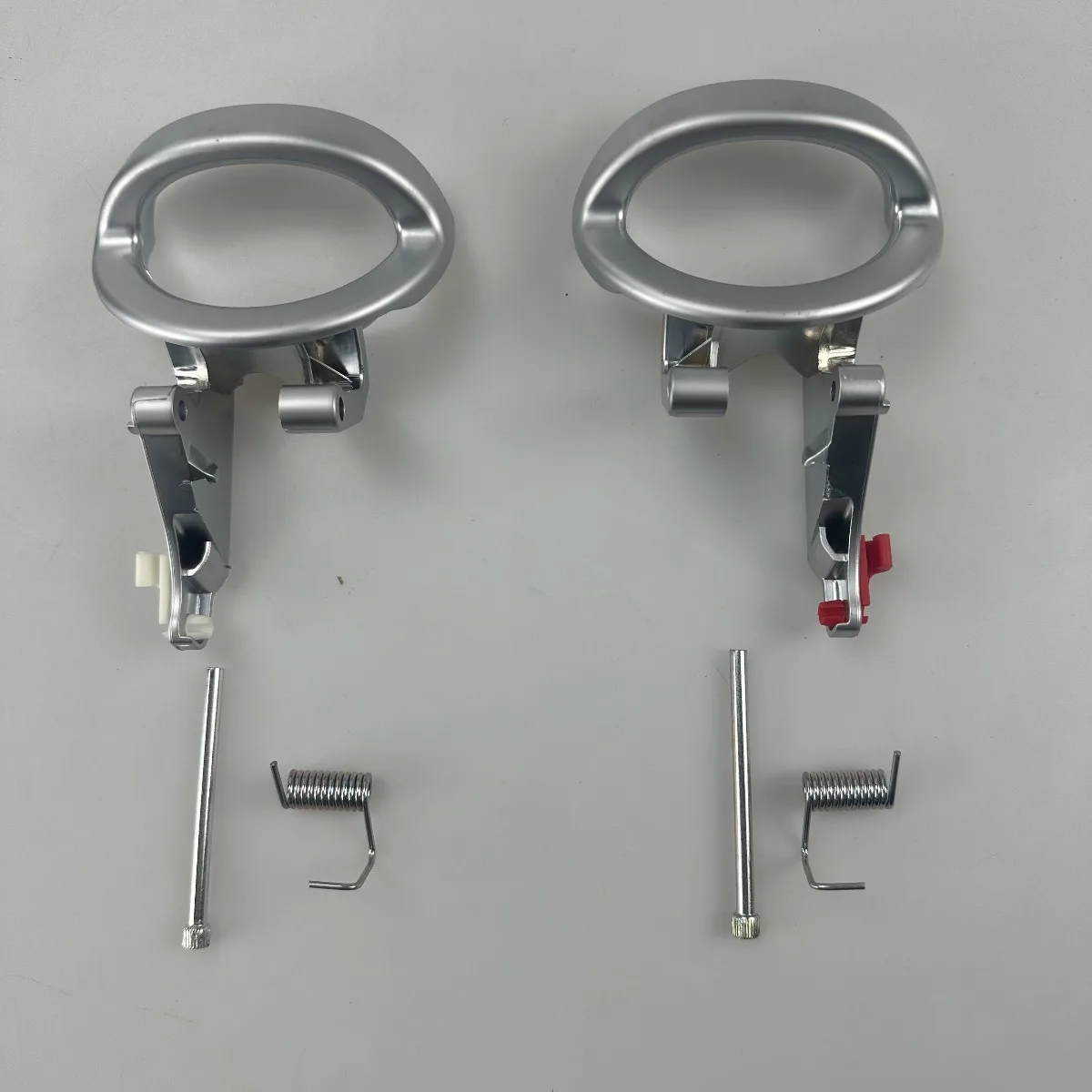 Un par o 1 pieza de kit de manijas interiores de puerta delantera y trasera para Dodge Nitro 2007-2011, cromadas, 68004829AA lado del conductor, 68004828AA lado del pasajero