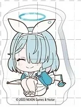 Gioco Sunaokami Shiroko Mini Figure Bambola Azitani Hifumi hayase yuuka Koyuki Kurosaki Acrilico Stand Modello Cosplay Giocattolo per il Regalo