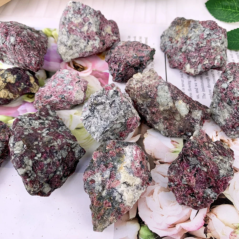 Natural Eudialyte Raw Stone Spiritual Crystal Energy Mineral Meditation Quartz Divination Healing Home Garden Decoration