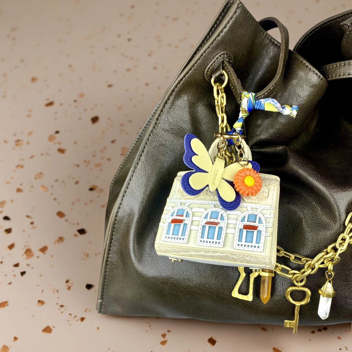 Adorable Mini Velvet PU Leather Earphone Pouch With Butterfly&Daisy Charm-Functional Mini Bag For Bag Charm-Elegant Style-Gift