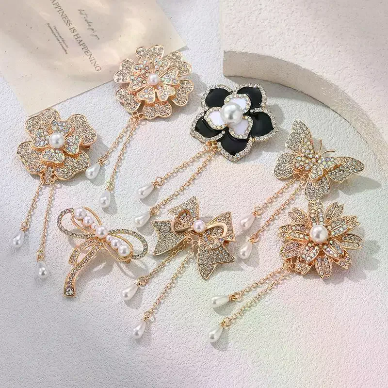 Luxury Alloy Butterfly Tassel Brooch Elegant Rhinestone Flowers Pins For Women Clothing Corsage Scarf Jewelry Accessories