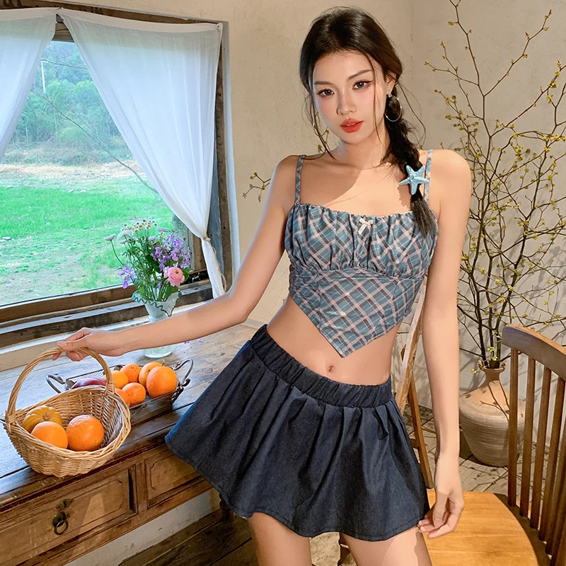 

Женский купальный костюм в корейском стиле, пляжная одежда, мягкий комплект из трех предметов, клетчатый купальник, летний купальный костюм