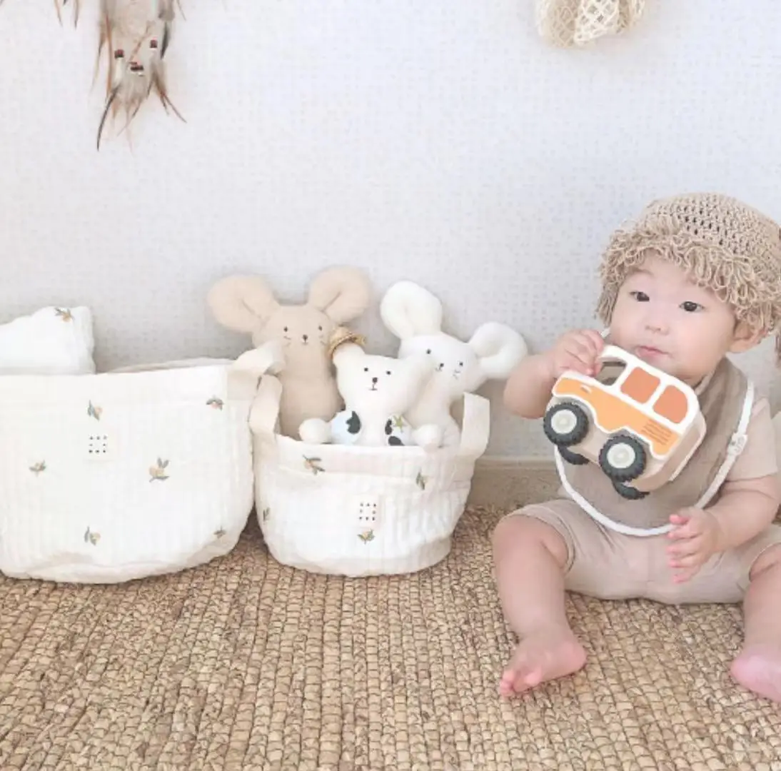 Crib Storage Organizer for Toys & Baby Essentials, Cotton Embroidery 3