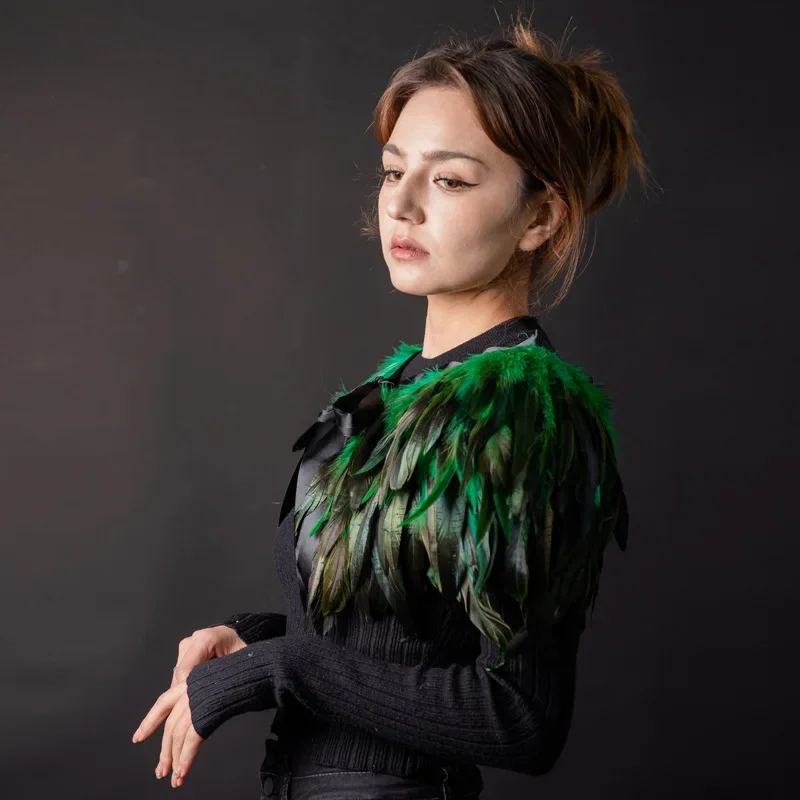 Capa de plumas naturales reales para hombre y mujer, chal, cuello, accesorios de Cosplay de bruja, disfraces para Halloween y Carnaval