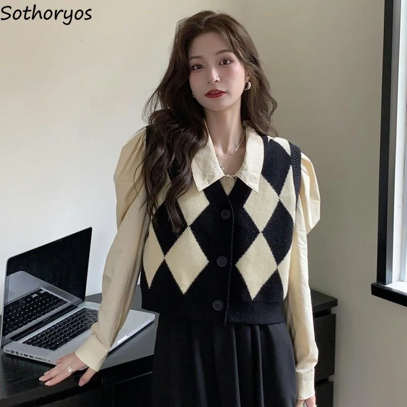 

Cropped Argyle Sweater Vests Women Single Breasted Vintage Loose French Style Elegant Lady Y2K Sweet Tender Mujer Jumpers V-neck