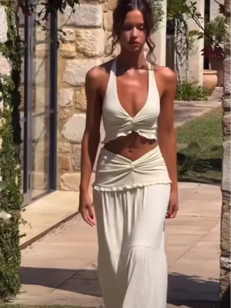 

2026 New Bohemian 2 Piece Set Halter Neck Knotted Crop Top + Tiered Maxi Skirt Casual Party Activity Holiday Beachwear For Women