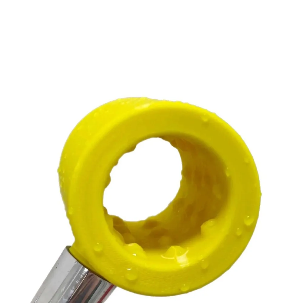 

3D Printed Craft Pet Paw Cleaner Fine Workmanship Labor-saving Structure Pet Foot Washing Sprinkler Smooth Surface