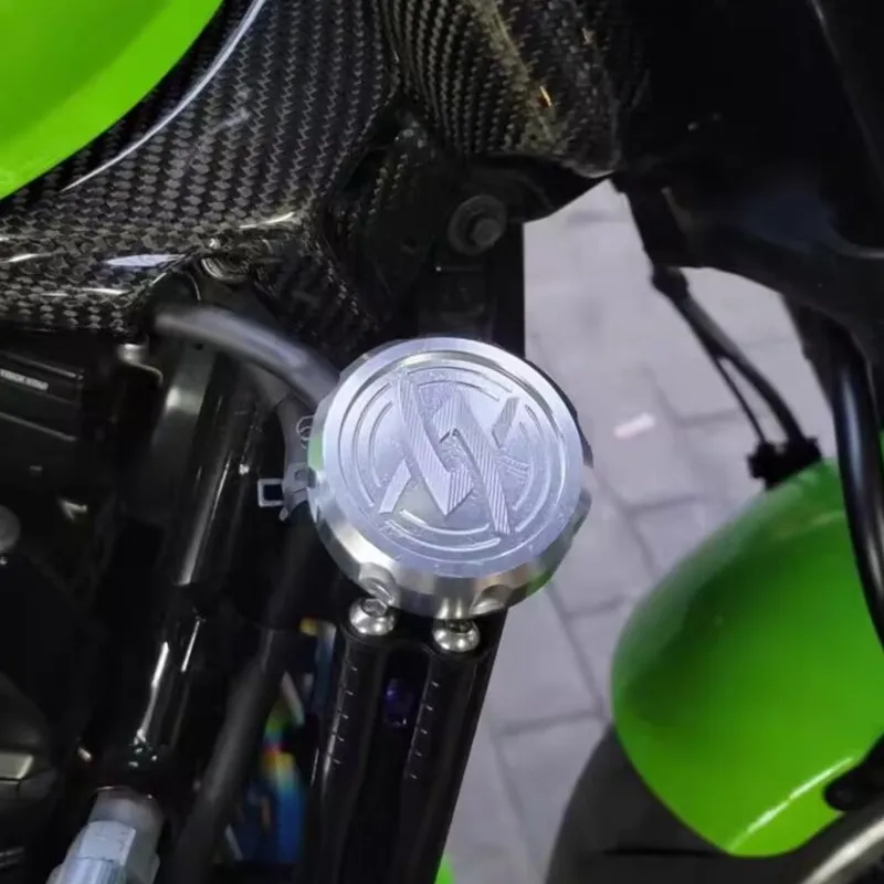 

For KAWASAKI Z H2 ZH2 Zh2 SE 2019 - 2022 Motorcycle Accessories Rear & Front Brake Fluid Reservoir Cap Cylinder cover Cap Sock