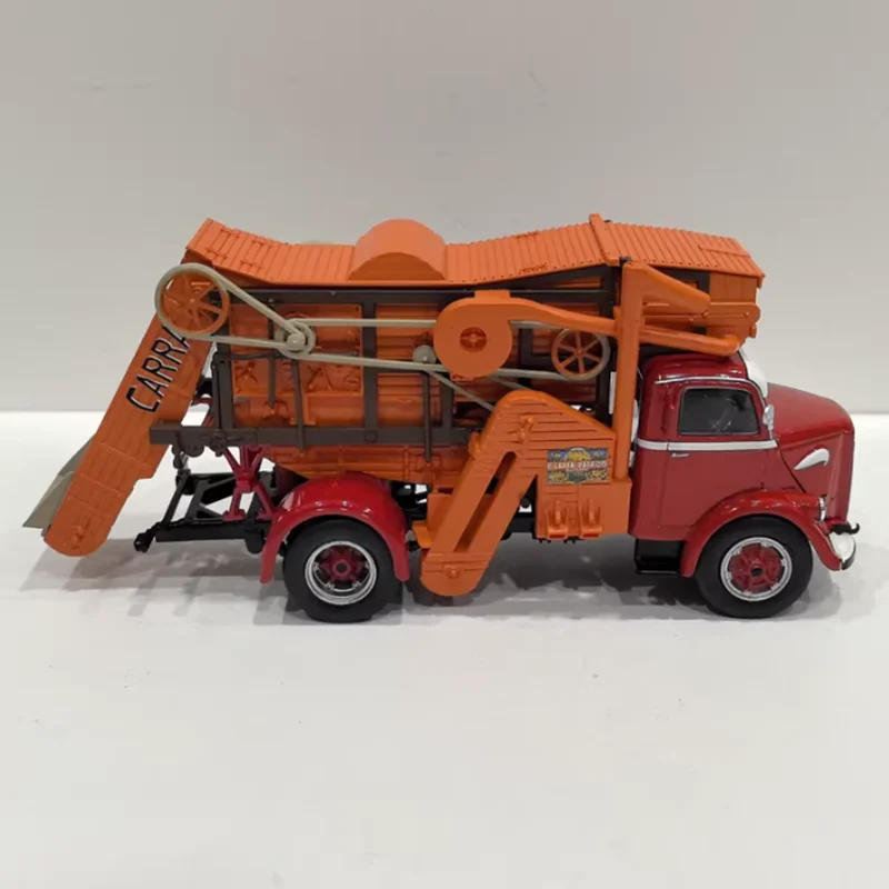 IXO 1/43 مقياس بيانكي سيفيس كارا سبيكة محاكاة نموذج سيارة مجموعة ثابتة زينت هدايا العيد اللعب هدية تذكارية