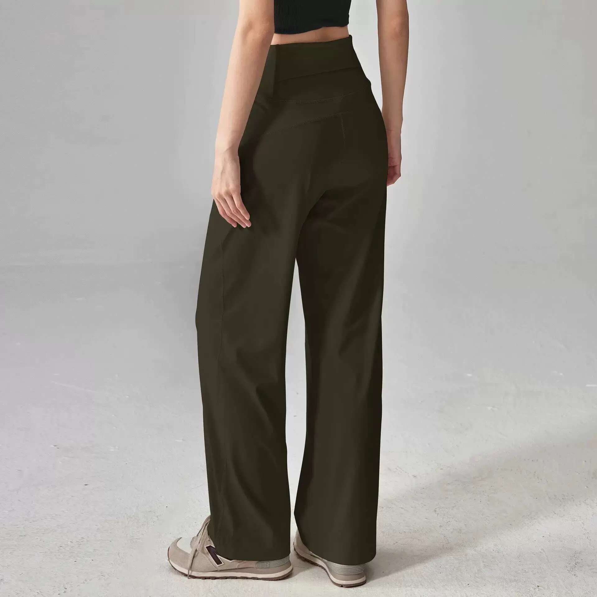 Pantalon large sportif taille haute pour femme, respirant et décontracté, idéal pour les activités de plein air
