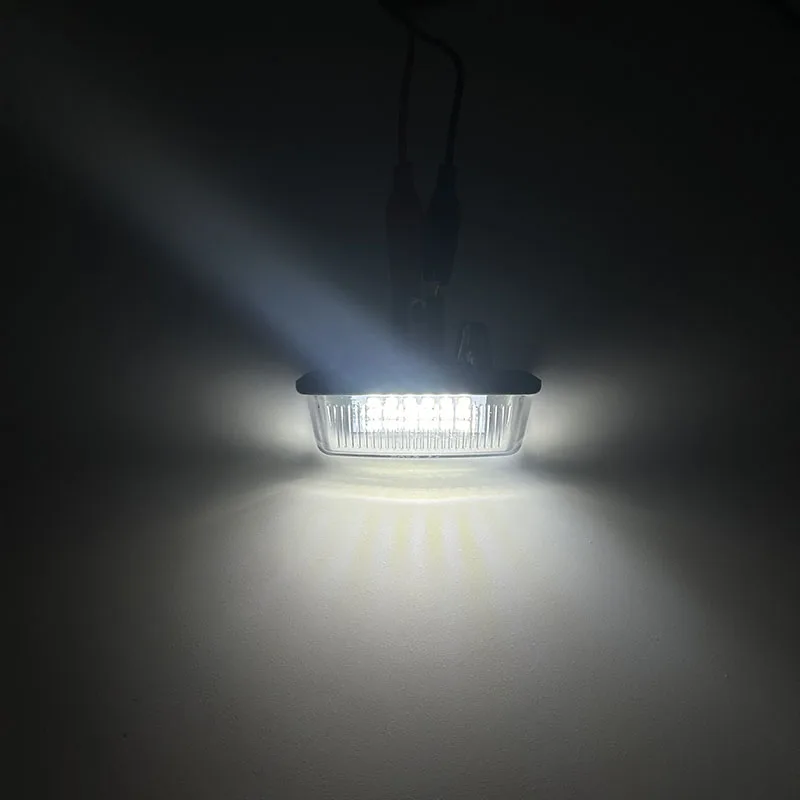 2Pcs LED License Plate Light For Toyota Corolla Crown S180 Noah Voxy Starlet EP91 Previa ACR50 GSR50 12V White Car Number Lamp view 6