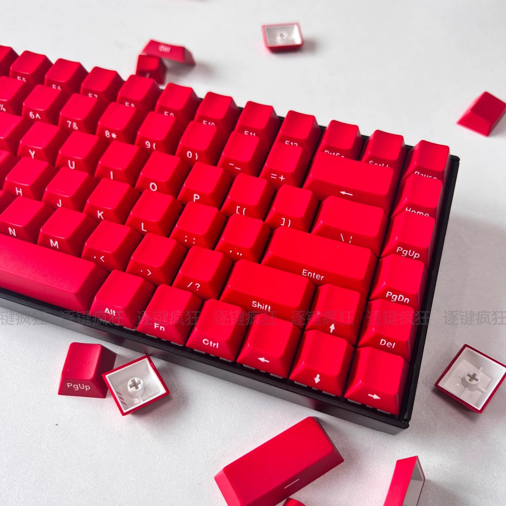 GMK مفاجأة الجانب الأحمر محفورة 145 أغطية مفاتيح PBT صبغ Subbed أغطية المفاتيح الكرز Keycap مع 2.25U 2.75U 3U 7U المسافة ISO أدخل