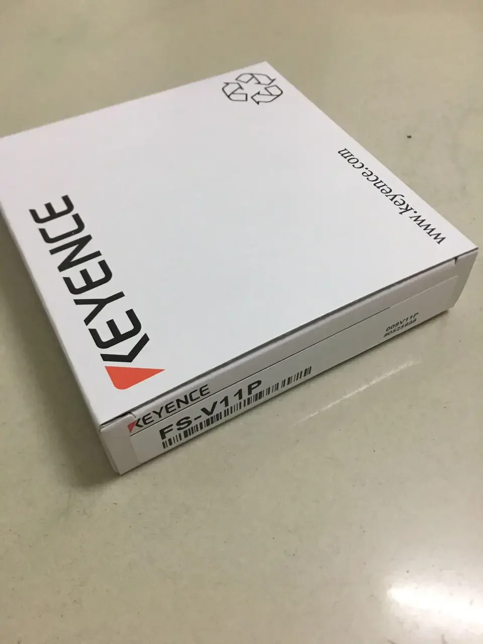 

Sales KEYENCE new original amplifier FS-V11P, LR-TB2000, GC-1000, GC-S84