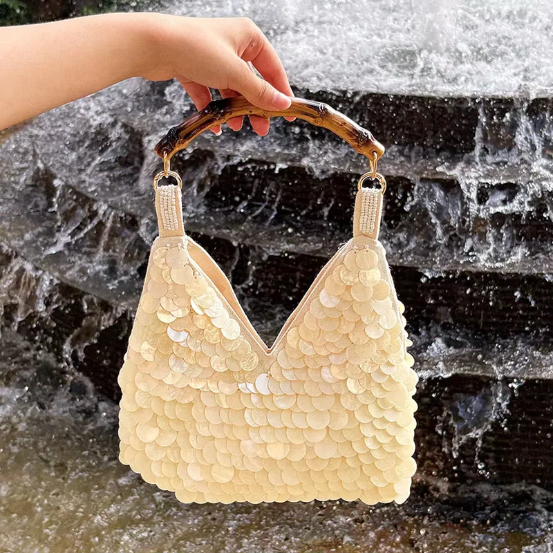 Spring and Summer Natural Shell Pieces Wooden Handle Bamboo Handbag Seaside Vacation Gentle Temperament Exquisite Handbag