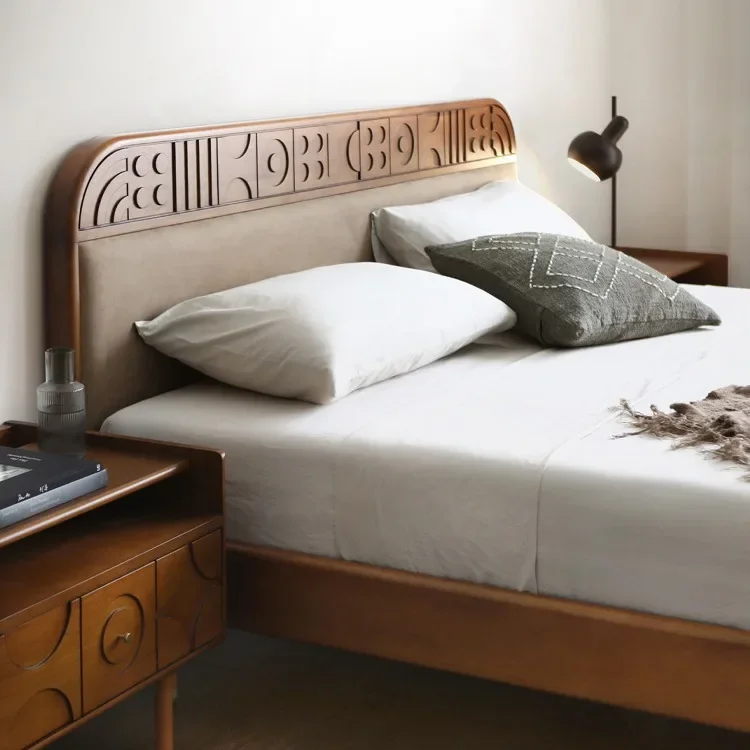 Retro medieval style, double bed engraving, technical cloth caramel color, double bed master bedroom wedding bed