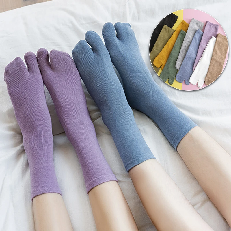 

Women Two Toe Split Socks Fashion Japanese Style Ultra-Soft Breathable Two Finger Socks Solid Color Cotton Colorful Casual Sox