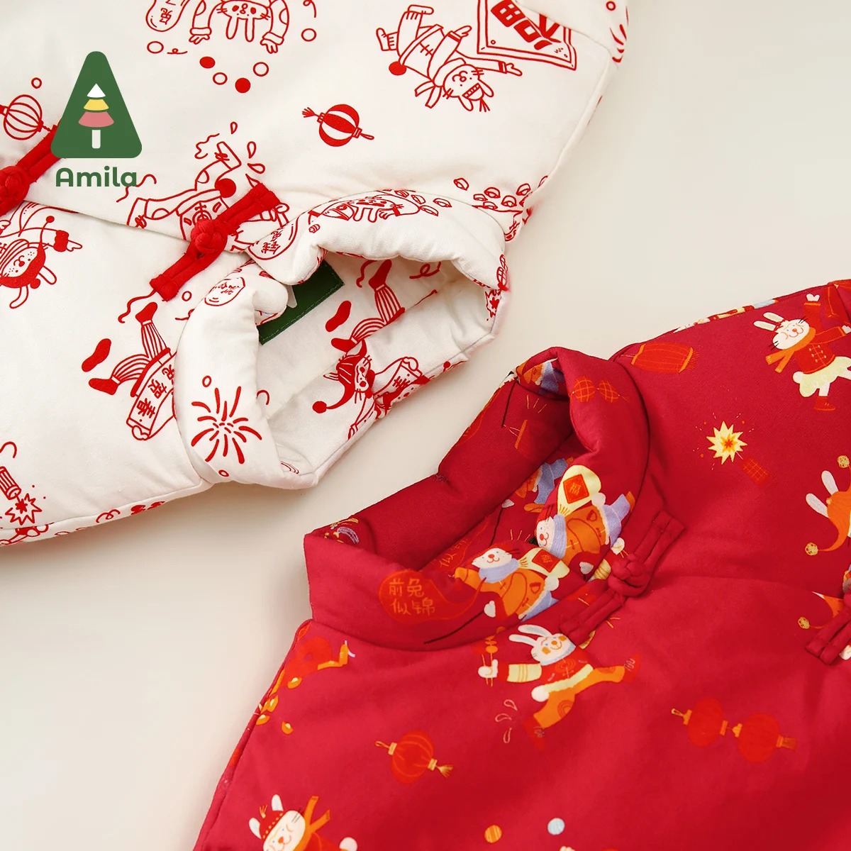 Amila Baby\'s Cotton-padded Jacket 2024 Winter New Boys And Girls Original Patterned Slanted Placket Cotton Clip Festive Coat