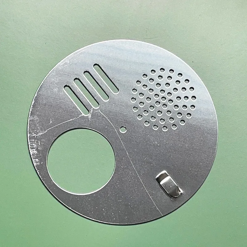 

Hive Round Discs for Beekeeping Tools Easily Attachable To Nuc Boxes Split Boxes or Swarm Hives with Rotational Functionality