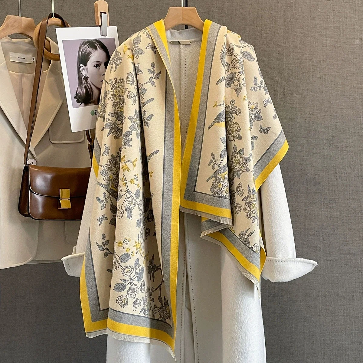 

Новый бренд, элегантный шарф с растительным принтом, мягкая теплая шаль из пашмины с бахромой, осенне-зимнее уличное холодостойкое ветрозащитное одеяло 2025