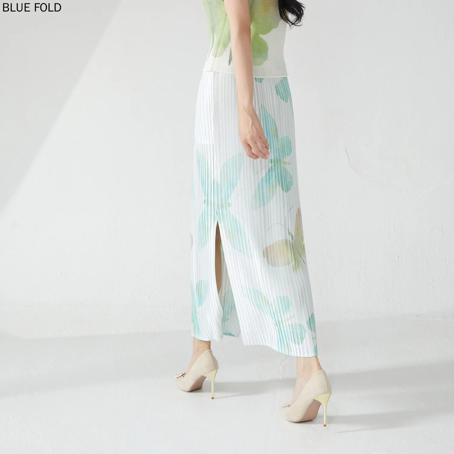 MIYAKE 2025 nova saia plissada dividida feminina solta fina cintura alta comprimento médio tubo reto envoltório nádega saia