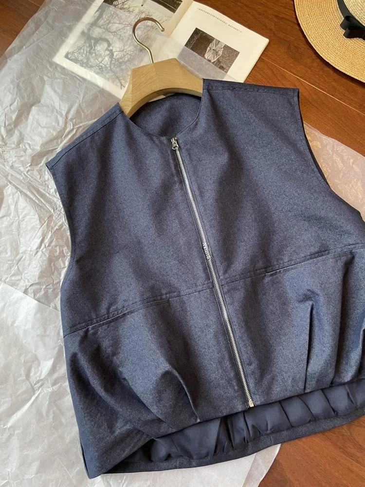 

Women's Loose Straight Leg Jeans Vest Jaet Autumn 2025 Early Season Folded Bot Design No Brand Other Material 00%