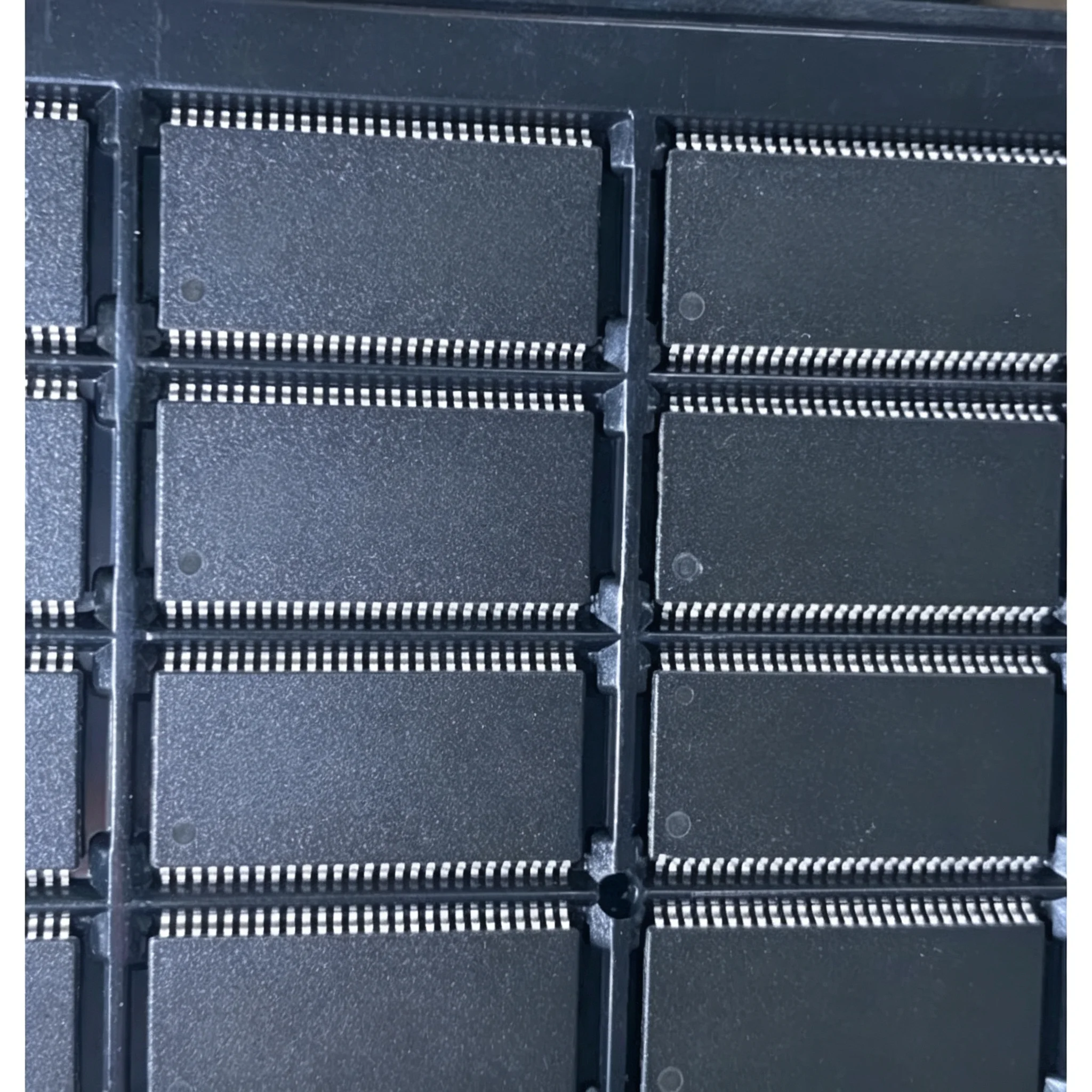 5piece EM639165TS-6G EM639165 EM638165TS-6G EM636165TS-7G TSOP54