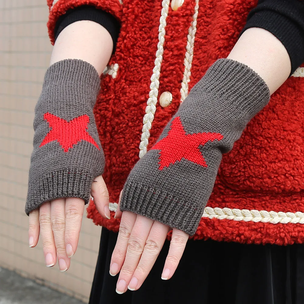 Thumbnail 3 - #11 New Knitted Winter Gloves Arrivals