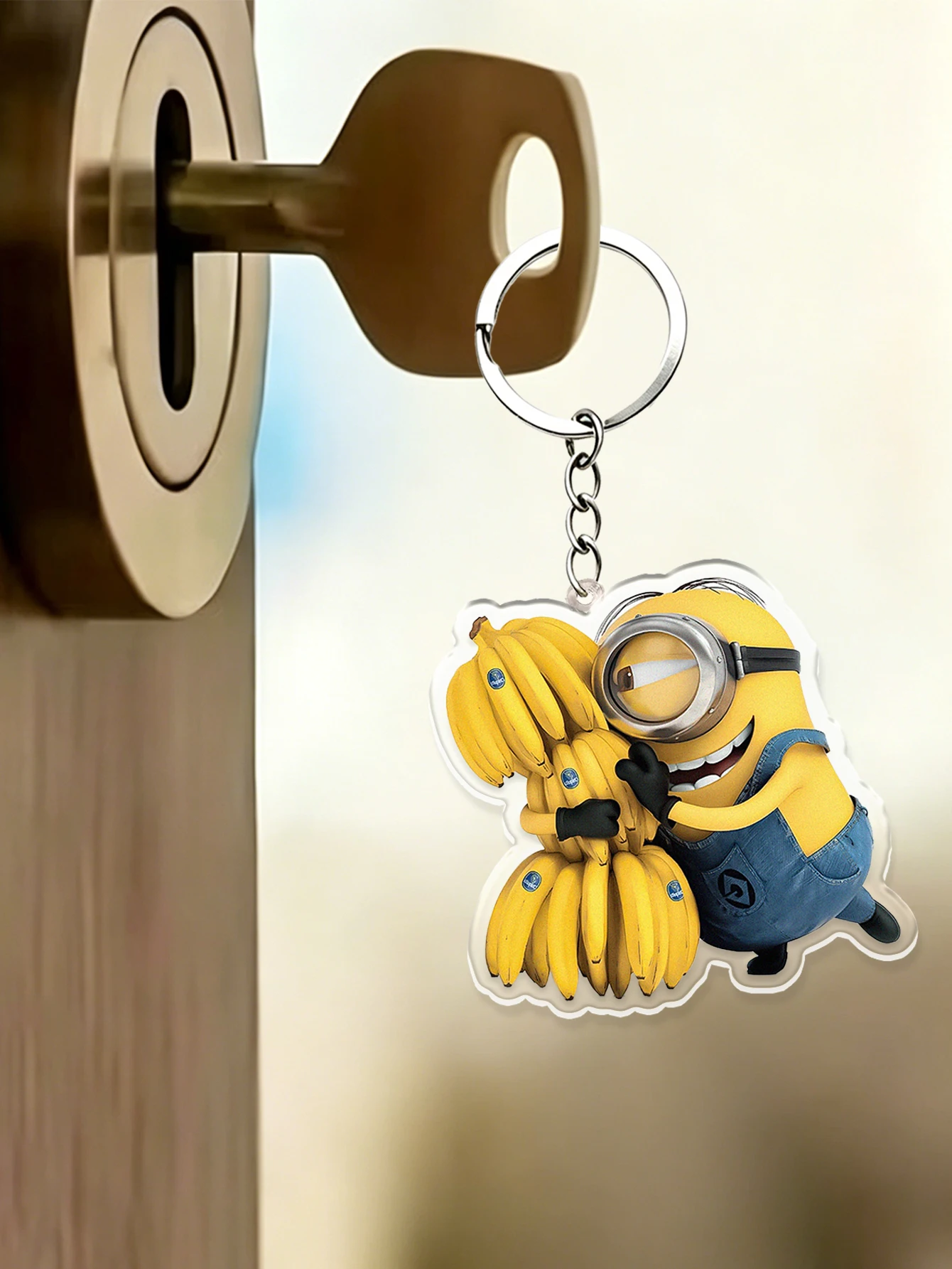 Llavero acrílico plano 2D de los Minions, 2 unidades, diseño de moda, arte de dibujos animados, lámina transparente, cierre de cadena, adorno con forma de estrella, resistente al agua, para decorar bolsos, ideal como r